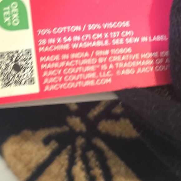 Juicy Couture Home Crown, Hearts, & Bow Oversized Bath Towel Set - Picture 10 of 11